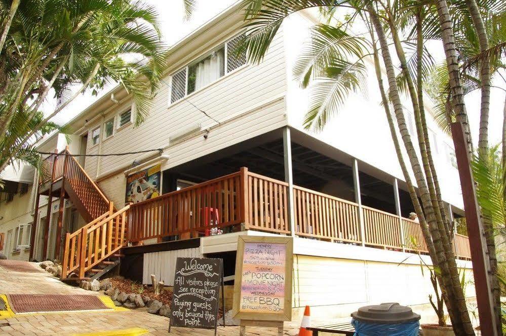 Somewhere To Stay Backpackers Brisbane Exterior photo
